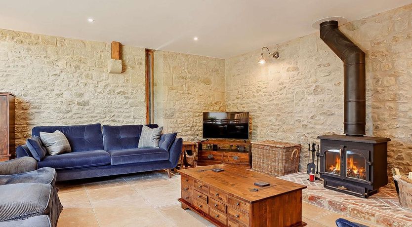 Photo of 4 Bed in Shaftesbury