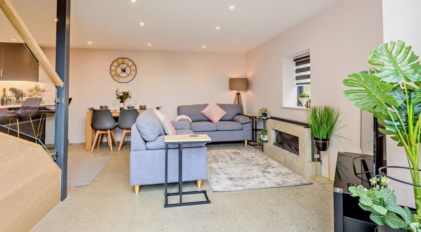 Photo of 2 Bed in Barnstaple