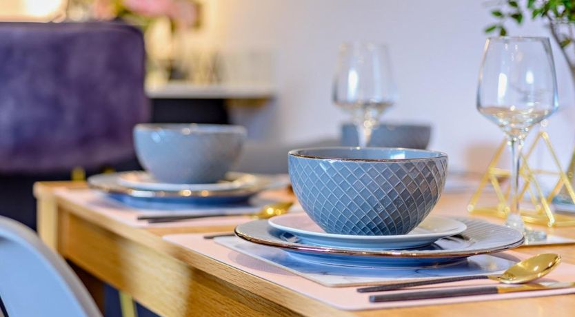 Photo of 2 Bed in Bickington