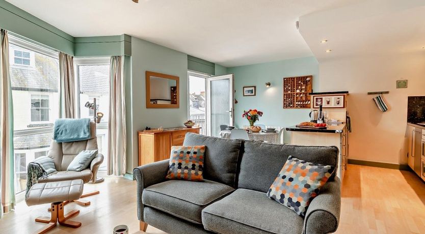 Photo of 2 Bed in Tenby