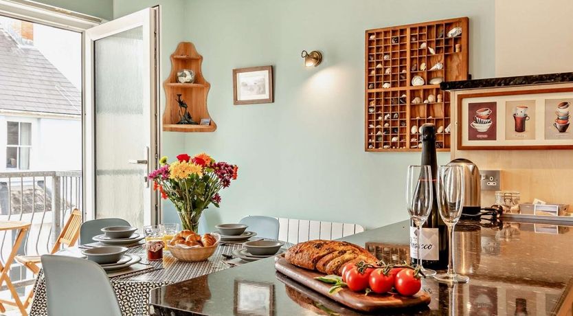 Photo of 2 Bed in Tenby