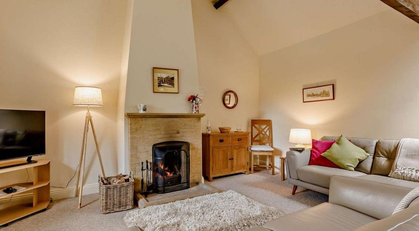 Photo of 1 Bed in East Chinnock