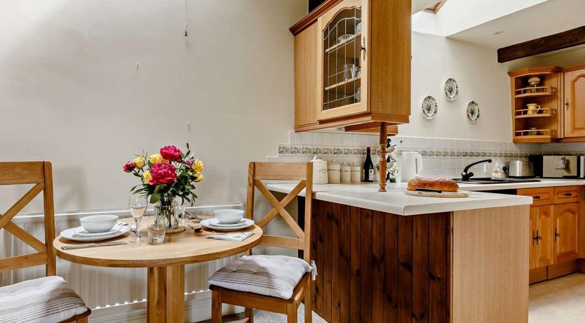 Photo of 1 Bed in East Chinnock