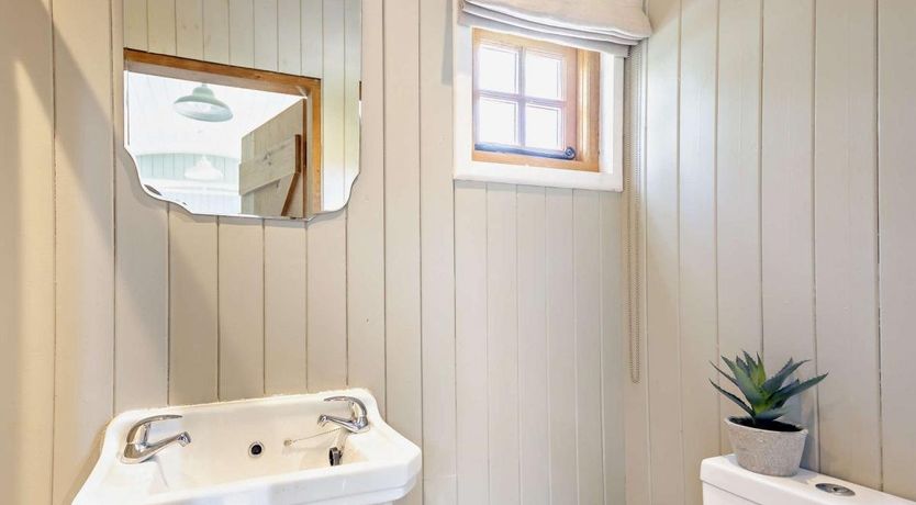 Photo of 1 Bed in Chirk