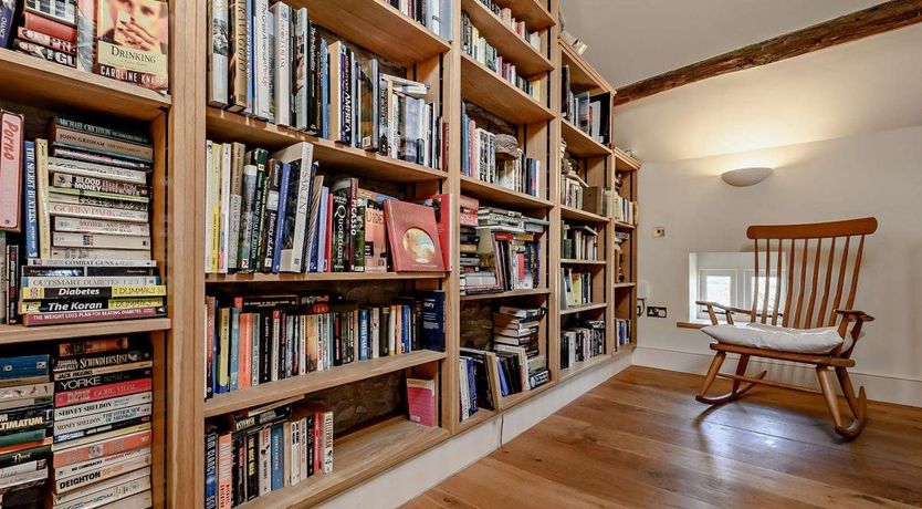 Photo of 5 Bed in Embleton