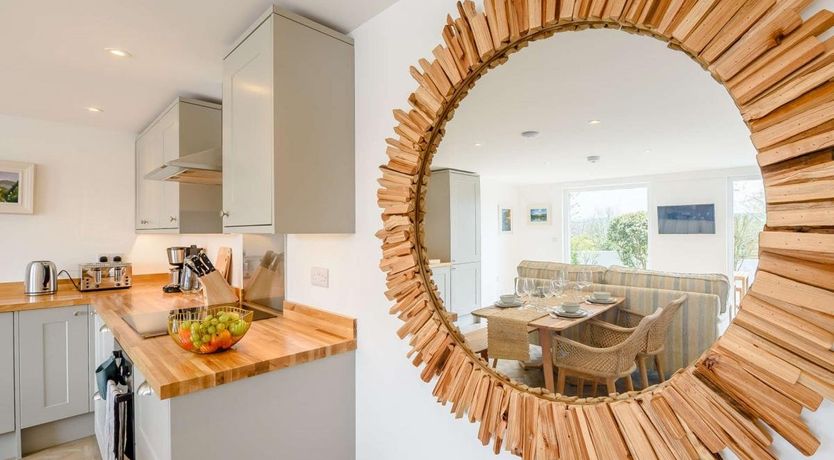 Photo of 1 Bed in Lee