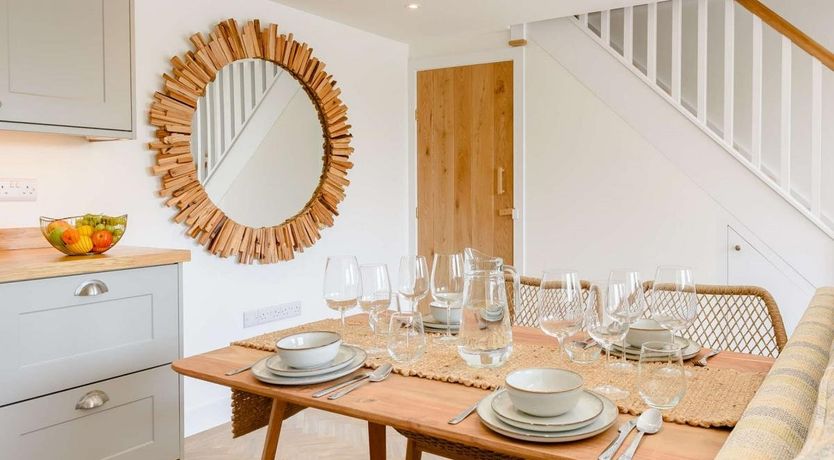 Photo of 1 Bed in Lee