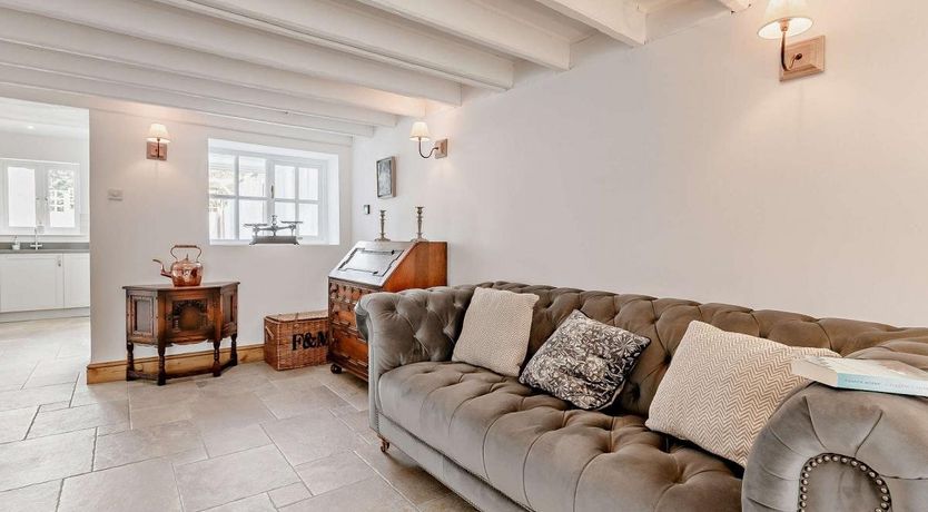 Photo of 1 Bed in Bishops Tawton