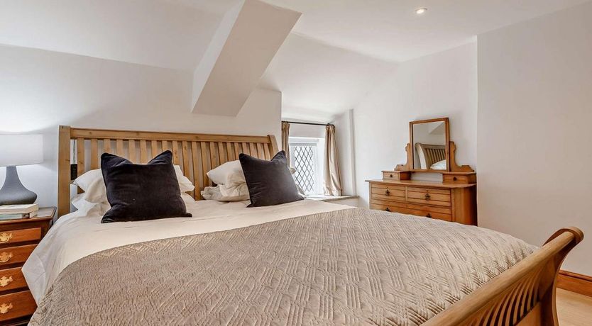 Photo of 1 Bed in Bishops Tawton