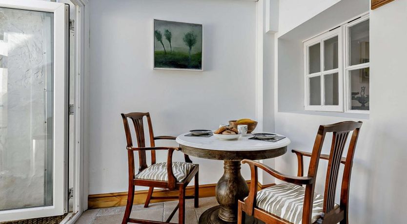 Photo of 1 Bed in Bishops Tawton