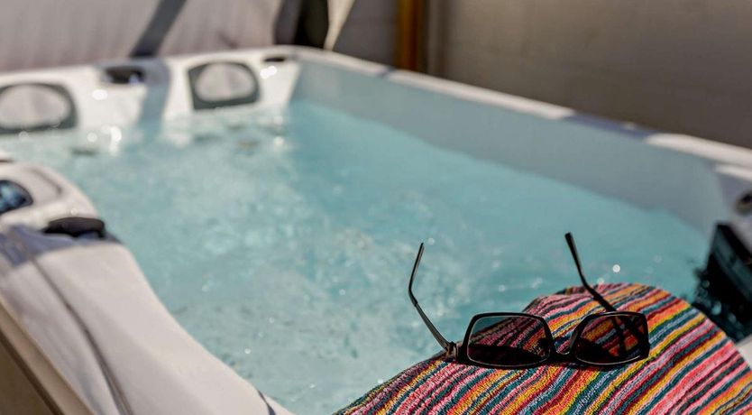 Photo of 1 Bed in Bishops Tawton