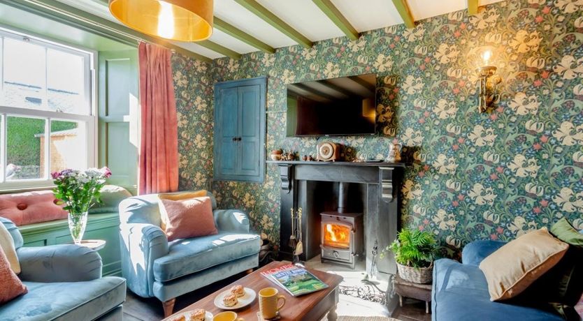 Photo of 4 Bed in Botwnnog