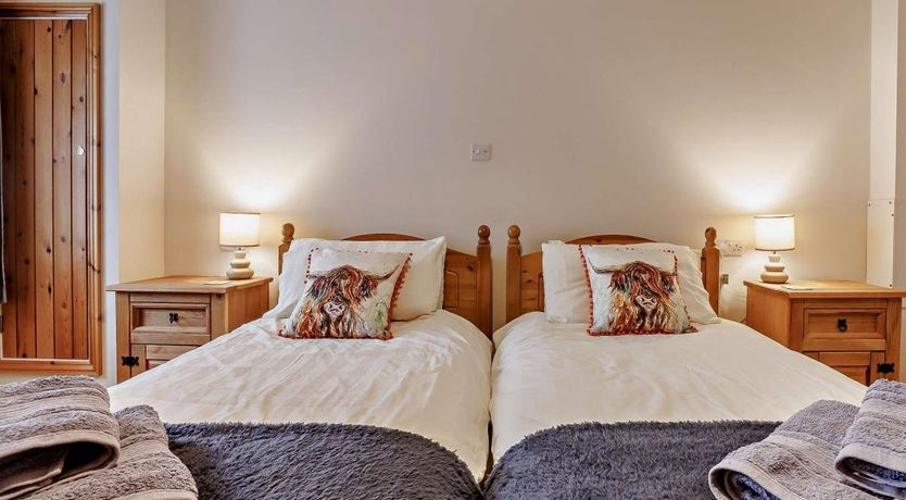 Photo of 2 Bed in Holsworthy