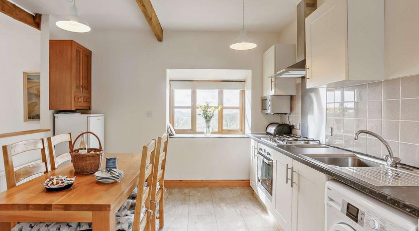 Photo of 2 Bed in Holsworthy