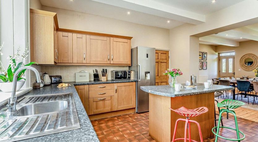 Photo of 6 Bed in Edenhall