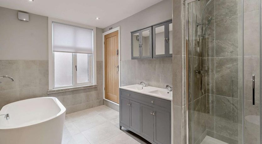 Photo of 4 Bed in Fleetwood