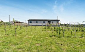 Photo of Log Cabin in Glasgow and Clyde Valley