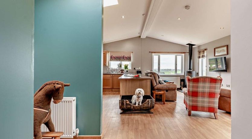 Photo of 3 Bed in Forth