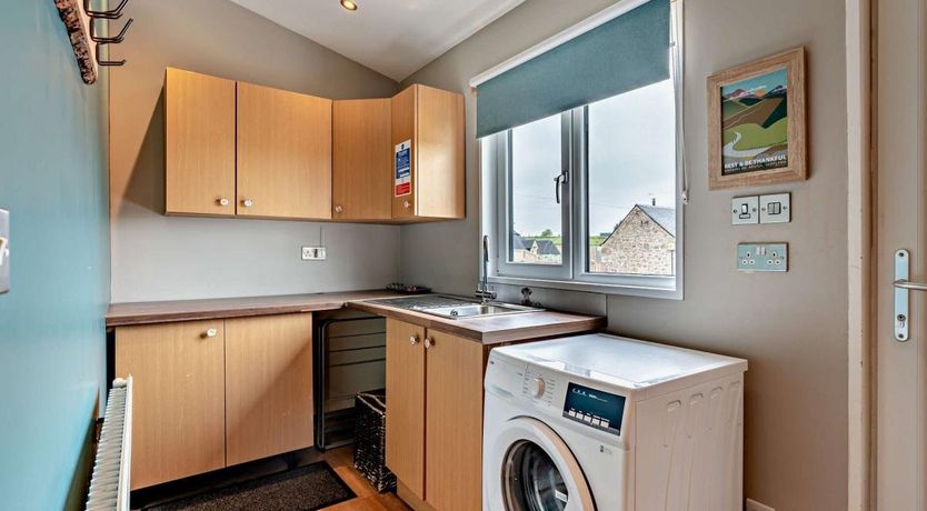 Photo of 3 Bed in Forth