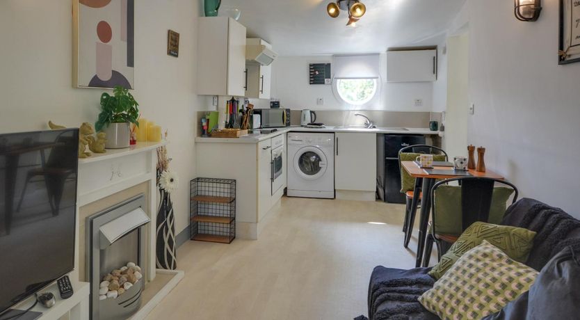 Photo of 1 Bed in East Cowes
