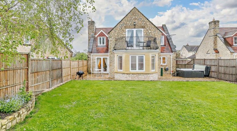 Photo of in Glastonbury  (91657)