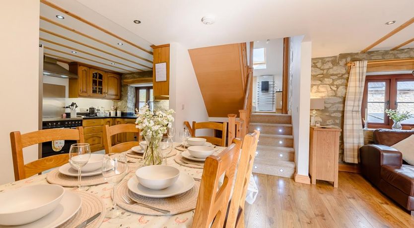 Photo of 3 Bed in Tenby