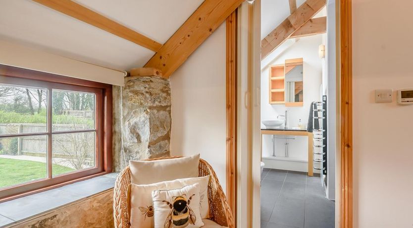 Photo of 3 Bed in Tenby