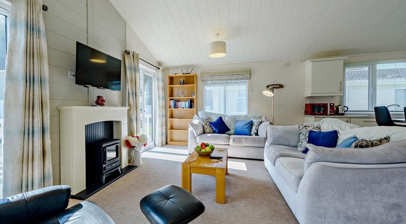 Photo of 2 Bed in Stepaside