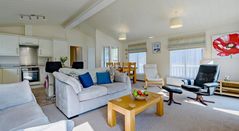 Photo of 2 Bed in Stepaside