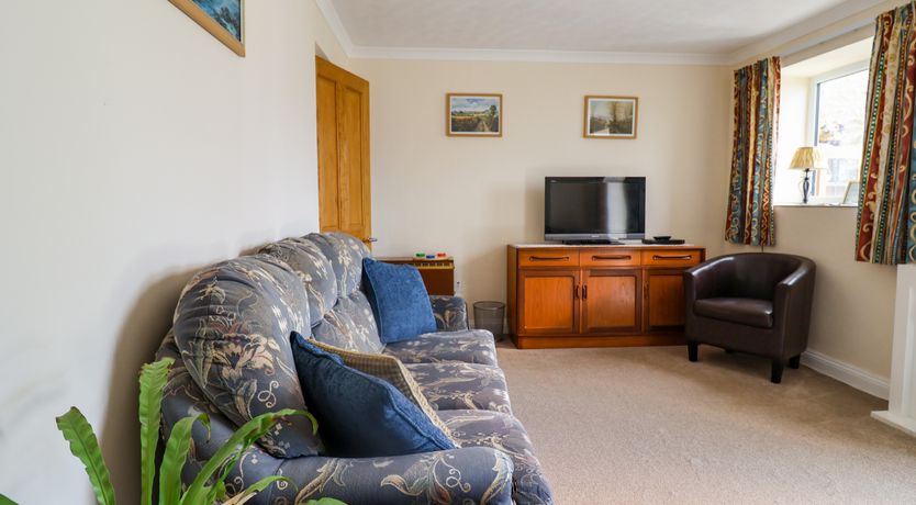 Photo of 1 Cowdea Farm