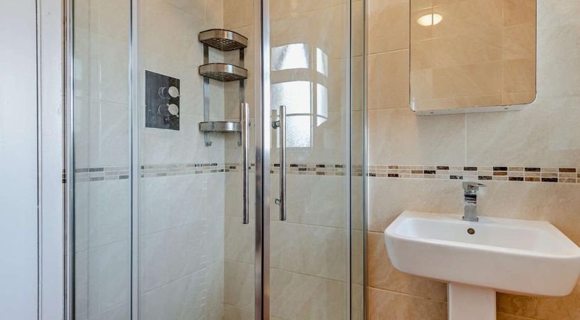 Photo of 1 Bed in New Milton