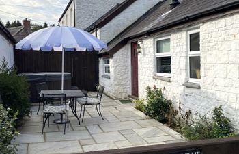 The Barn at Waunlippa Holiday Cottage