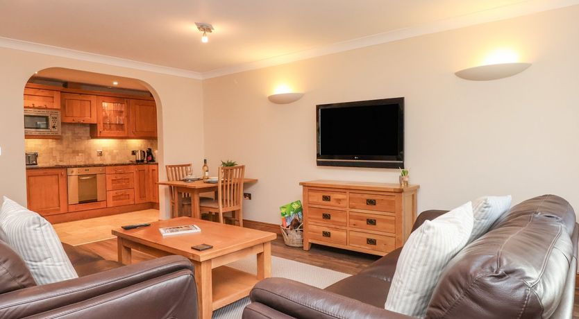 Photo of 1 Pear Tree