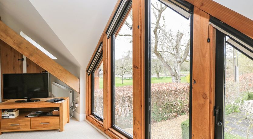 Photo of Avon Turn View