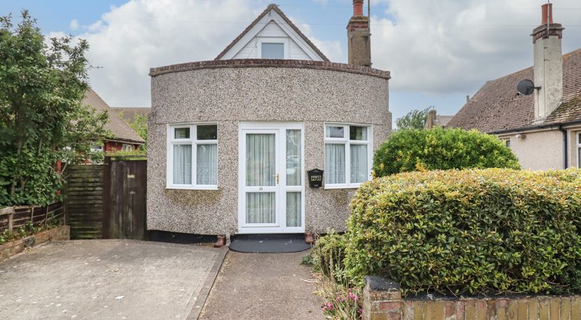 Photo of 21 Crossways