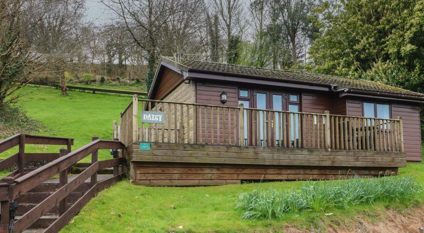 Photo of Chalet Log Cabin L10