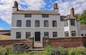 Photo of plas-coch-1