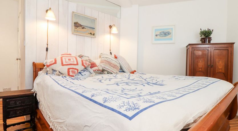 Photo of The Hexagon House