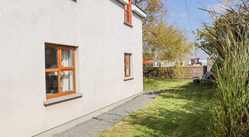 Photo of Wheatfield Lodge