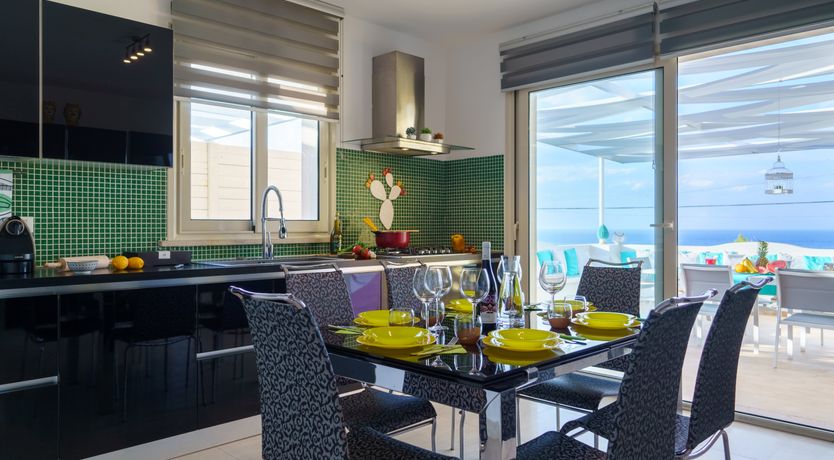 Photo of Emerald Green Augusta