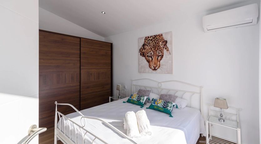 Photo of Primrose & Palms