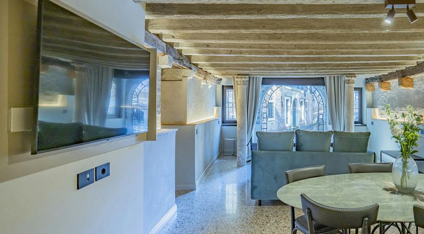 Photo of Venetian Rose