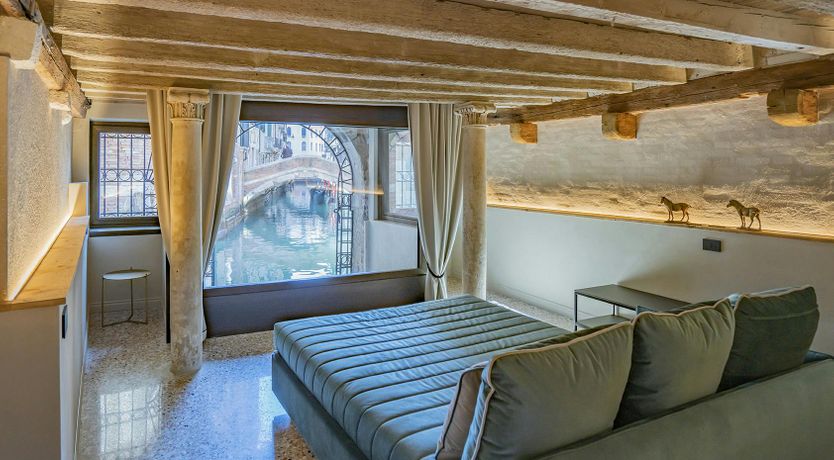 Photo of Venetian Rose