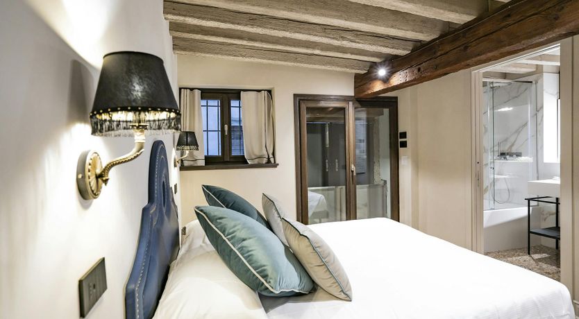 Photo of Venetian Rose