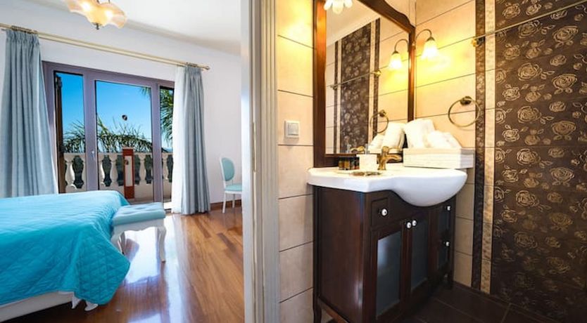 Photo of Sea Through the Grecian Columns