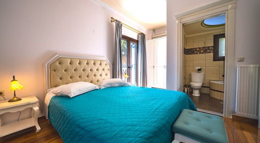 Photo of Sea Through the Grecian Columns