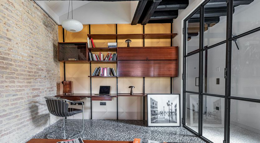 Photo of Castello Century Modern