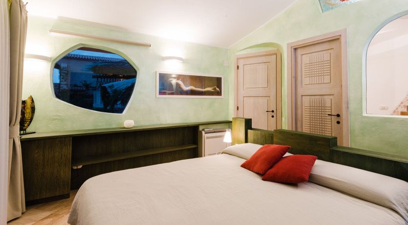 Photo of The Fairways of History