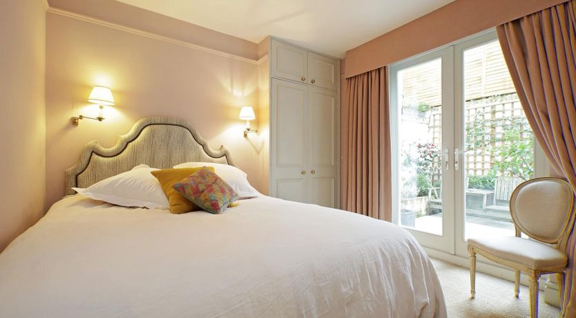 Photo of London Melody