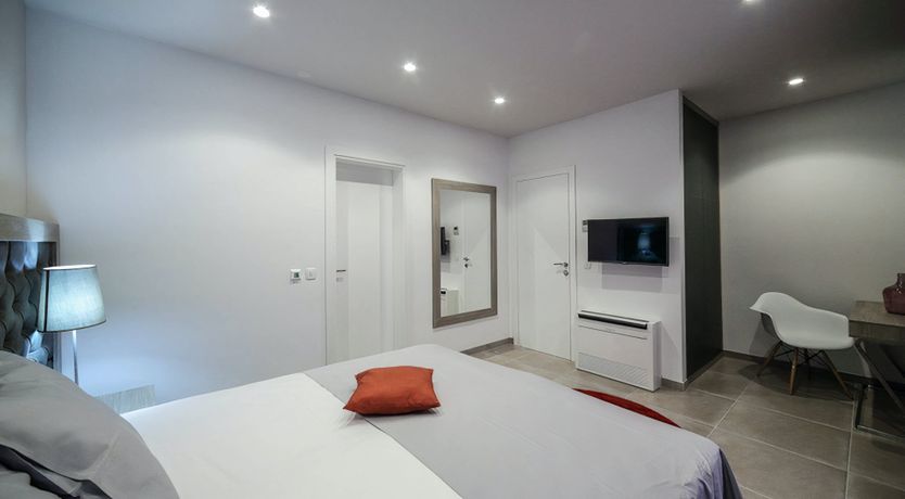 Photo of Beachside Breaks